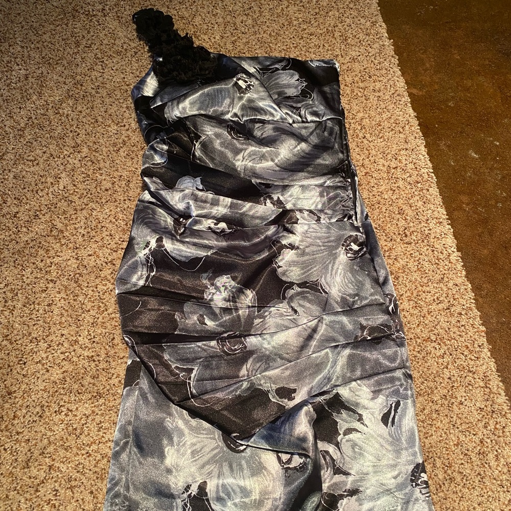 Work once- size 3- one strap shoulder above knee dress